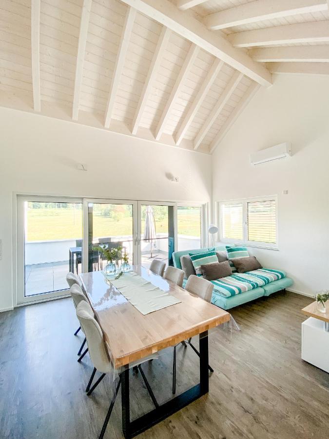Wunderschoene Helle Wohnung Mit Grosser Dachterrasse Gottmadingen Exteriör bild