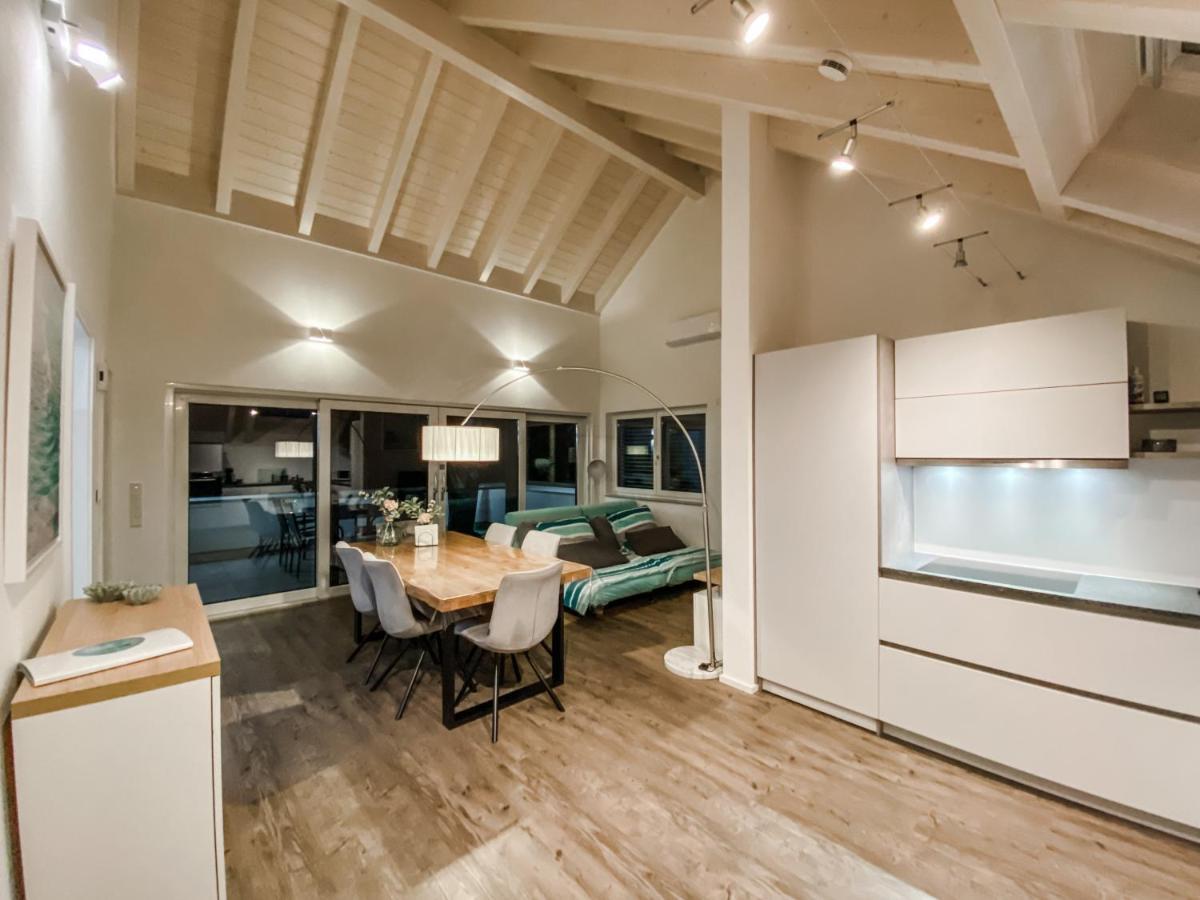 Wunderschoene Helle Wohnung Mit Grosser Dachterrasse Gottmadingen Exteriör bild