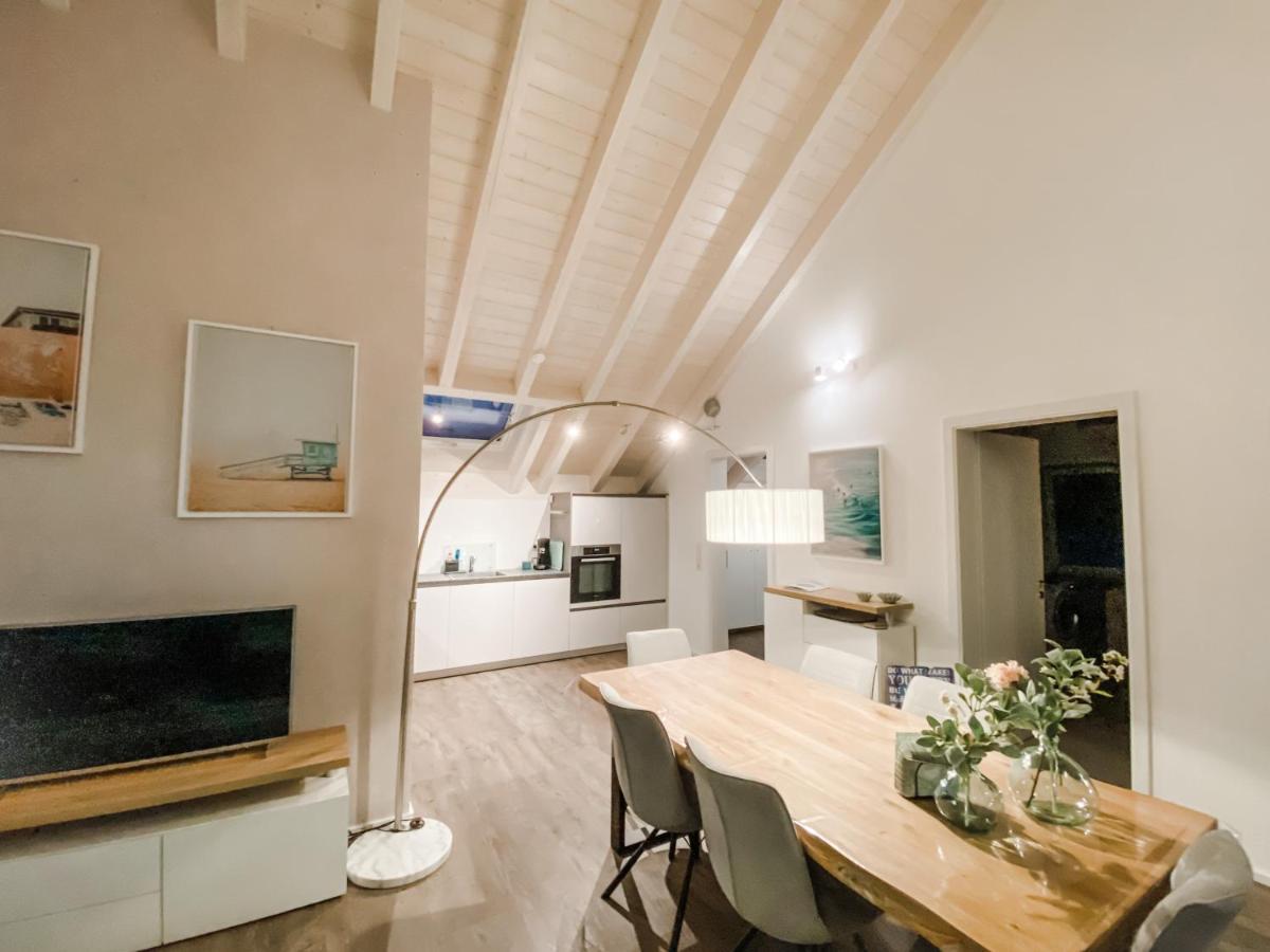 Wunderschoene Helle Wohnung Mit Grosser Dachterrasse Gottmadingen Exteriör bild