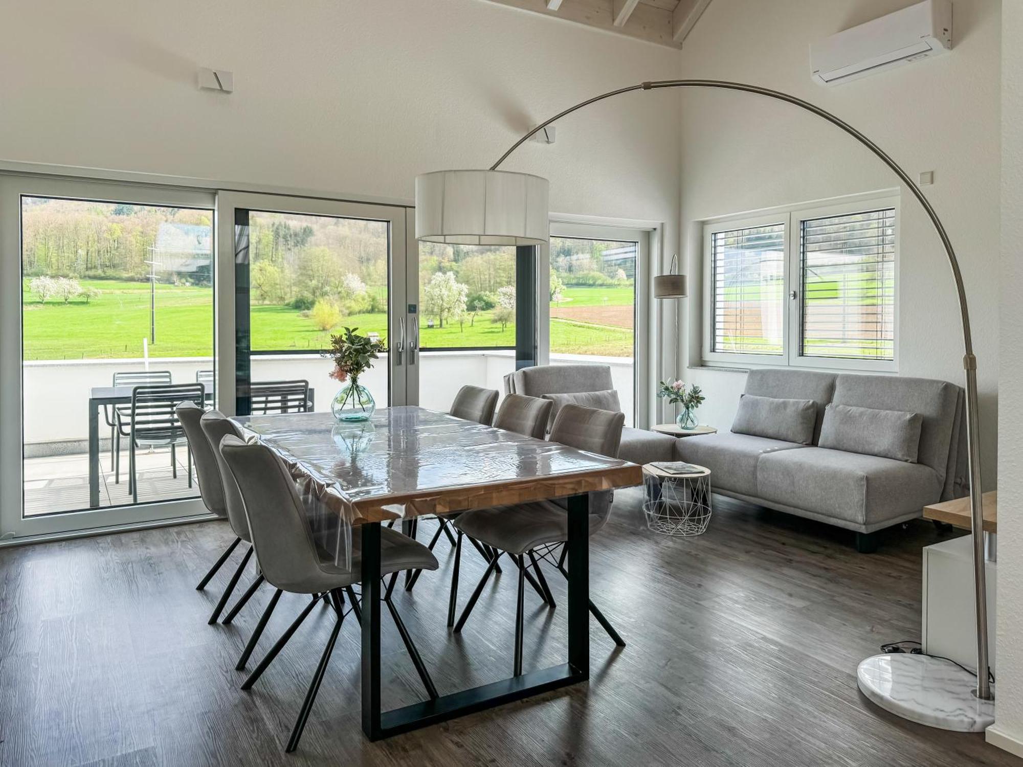 Wunderschoene Helle Wohnung Mit Grosser Dachterrasse Gottmadingen Exteriör bild